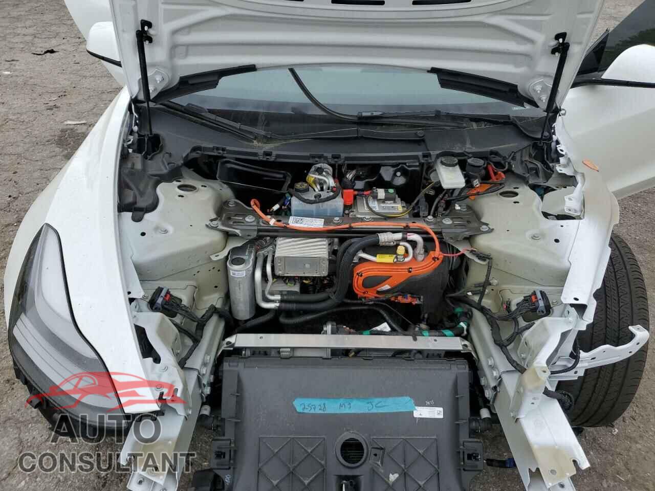 TESLA MODEL 3 2023 - 5YJ3E1EA2PF565268