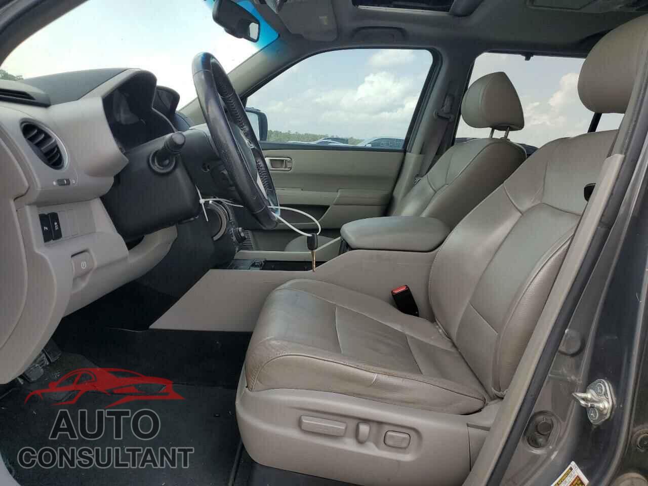 HONDA PILOT 2012 - 5FNYF3H96CB036688