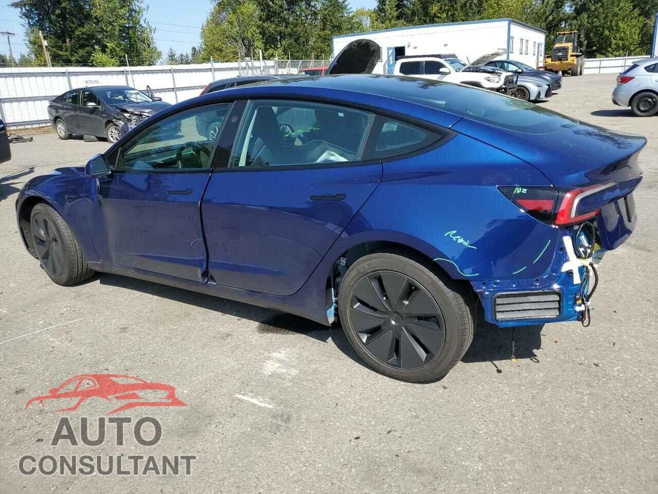 TESLA MODEL 3 2024 - 5YJ3E1EA2RF846411