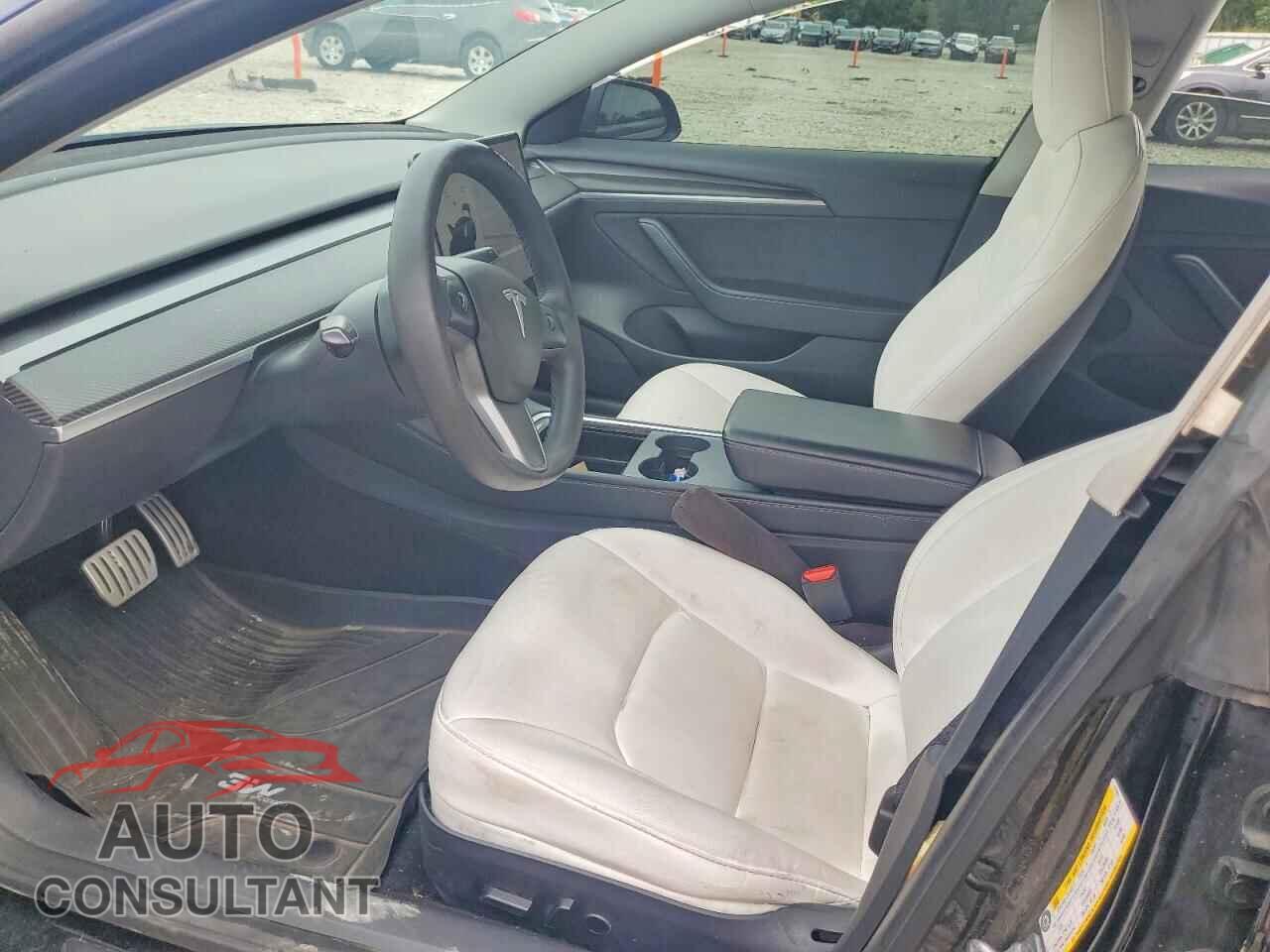 TESLA MODEL 3 2022 - 5YJ3E1EC1NF111611