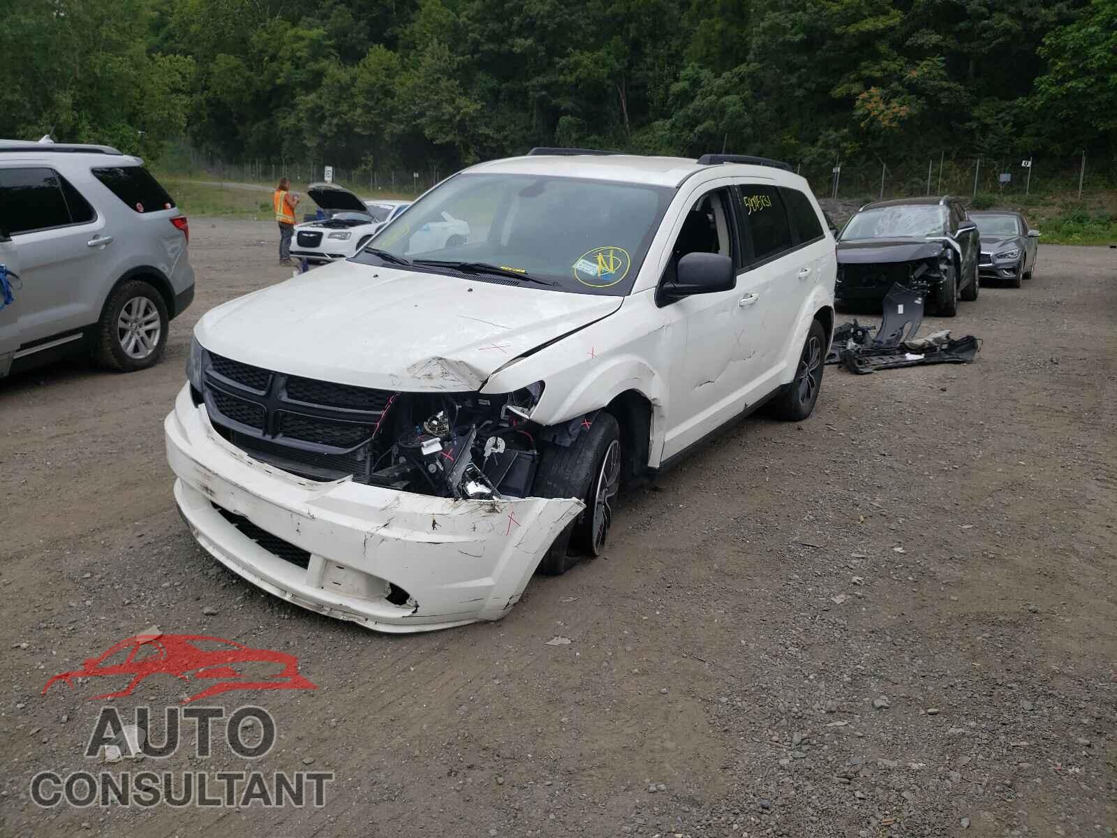 DODGE JOURNEY 2018 - 3C4PDCAB6JT498584