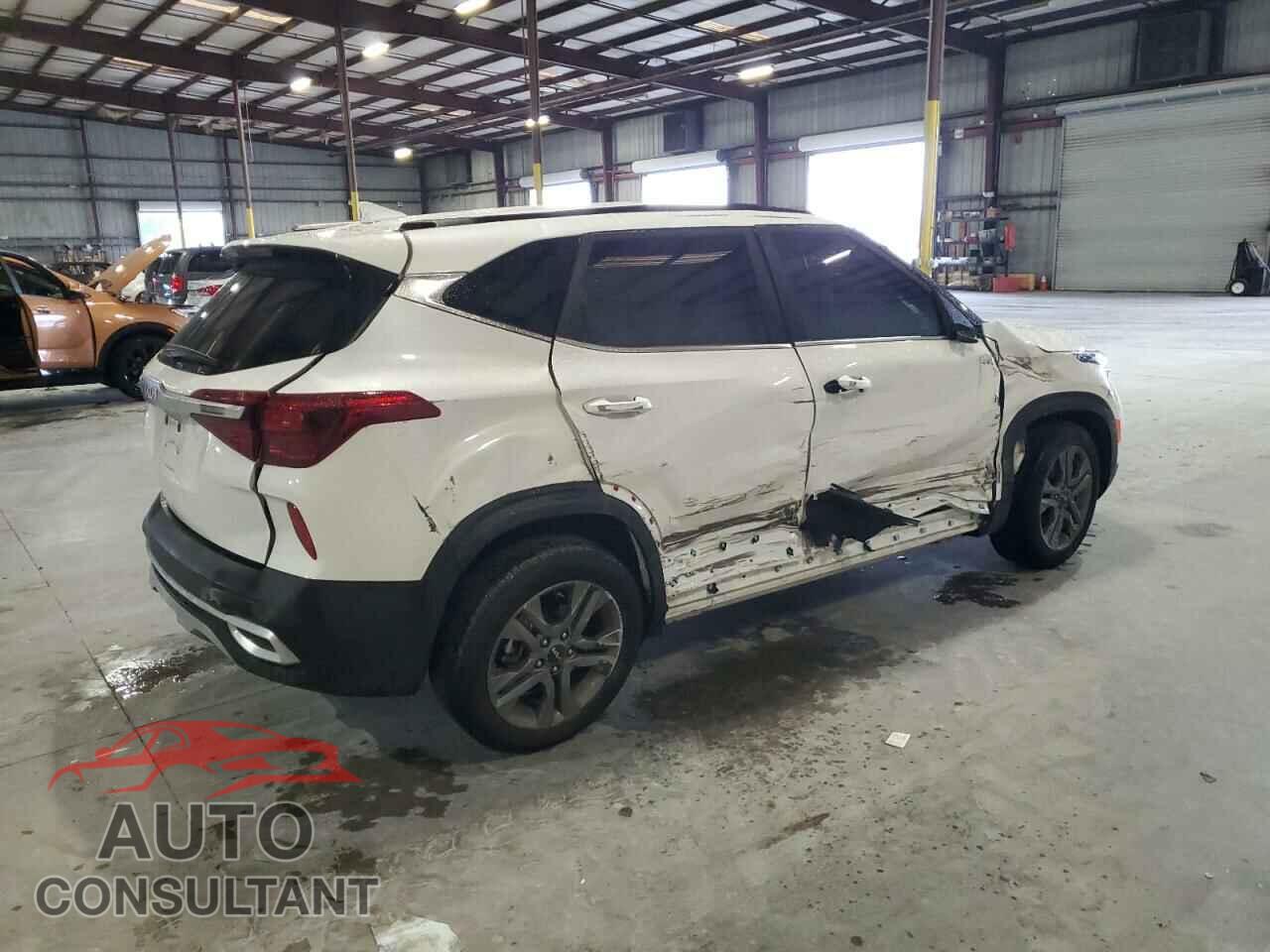 KIA SELTOS 2023 - KNDEU2AA9P7430494