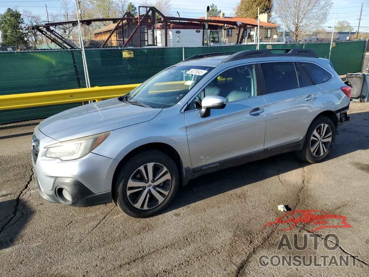 SUBARU OUTBACK 2018 - 4S4BSENC4J3235581