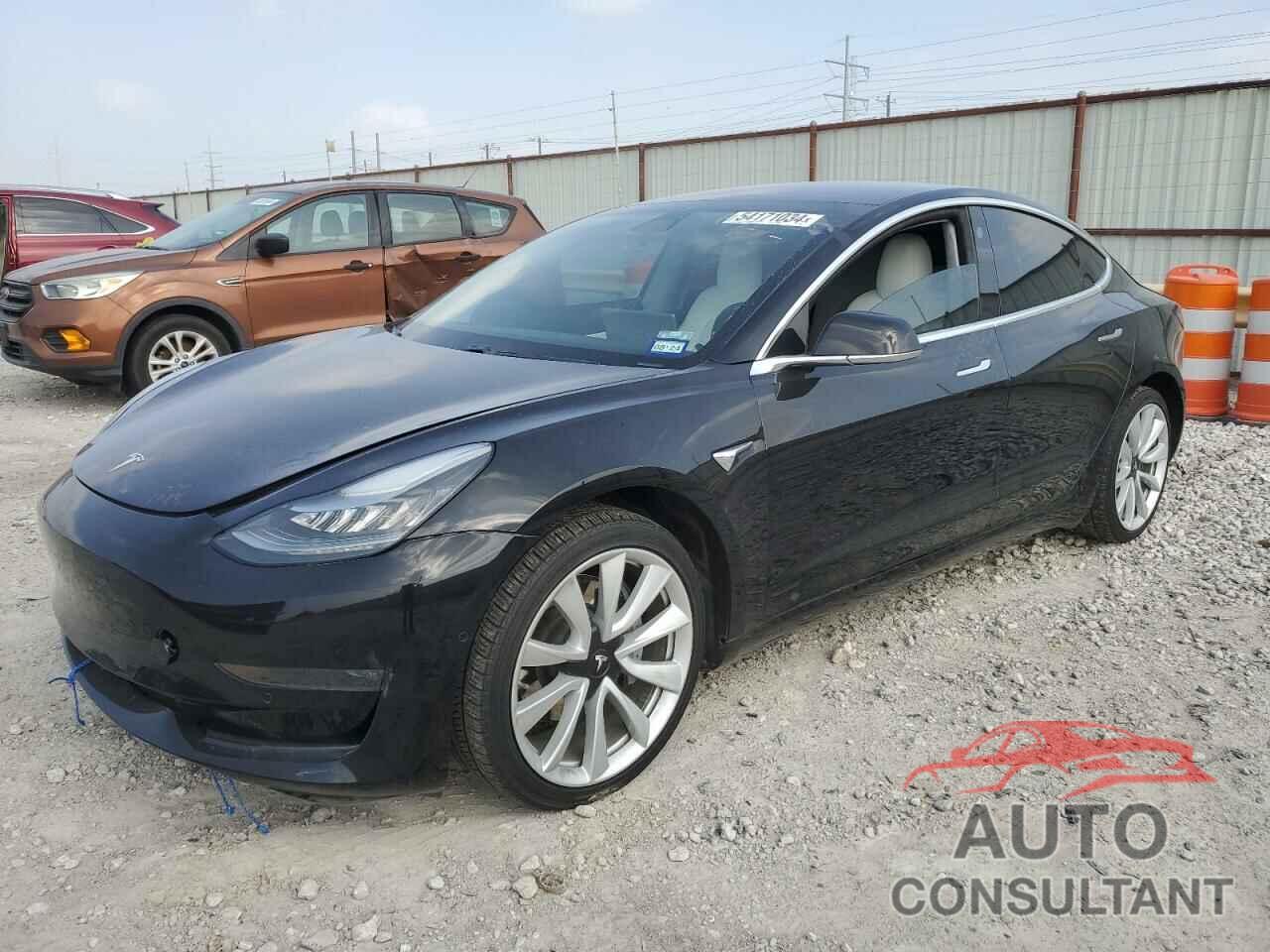 TESLA MODEL 3 2018 - 5YJ3E1EA8JF169255