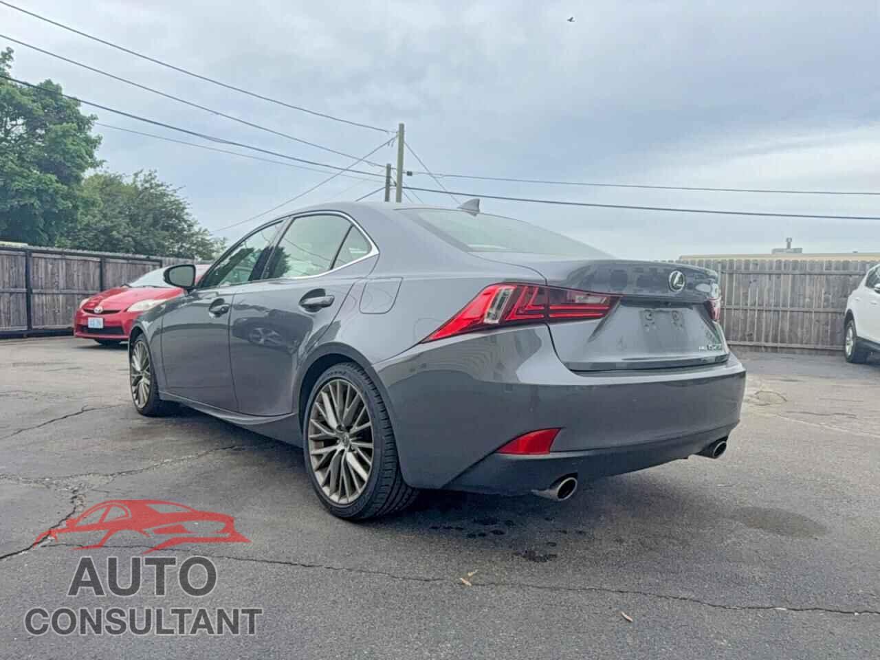 LEXUS IS 2014 - JTHCF1D23E5015145