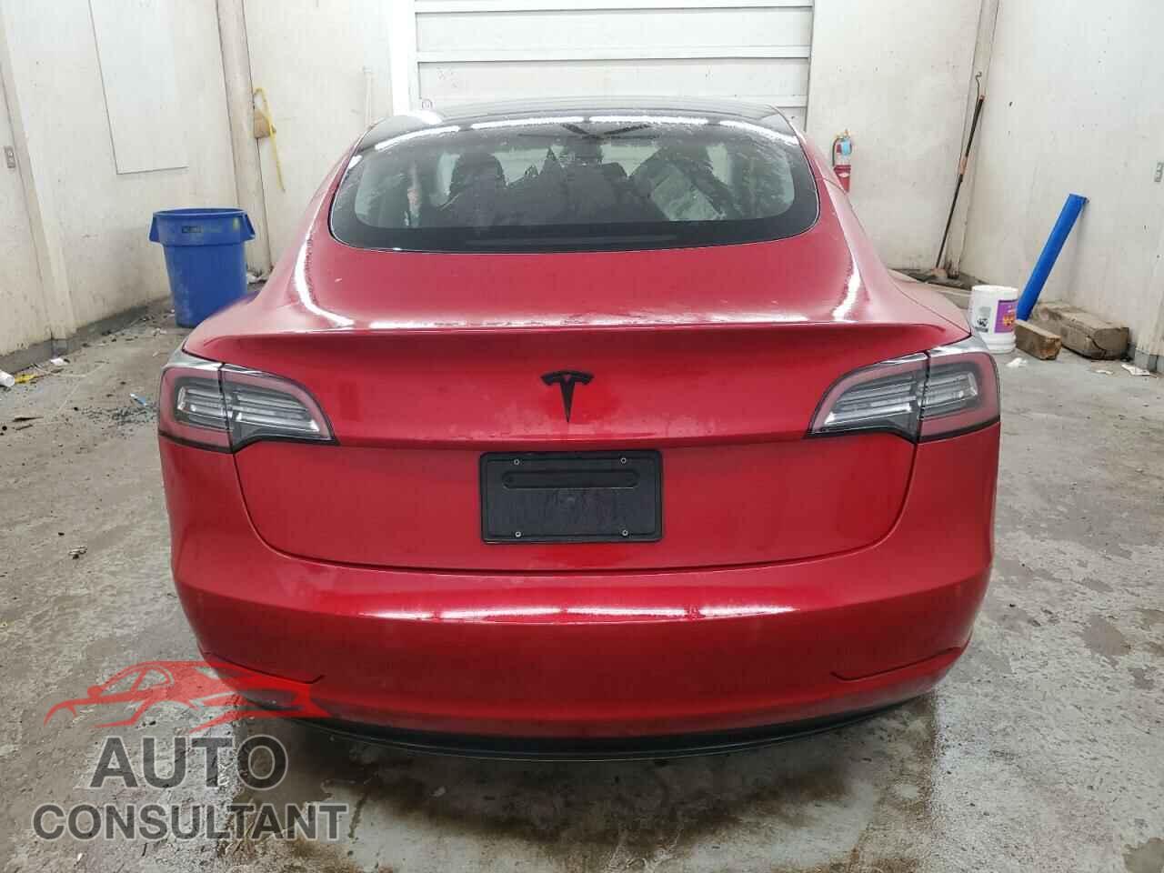 TESLA MODEL 3 2021 - 5YJ3E1EA9MF059769