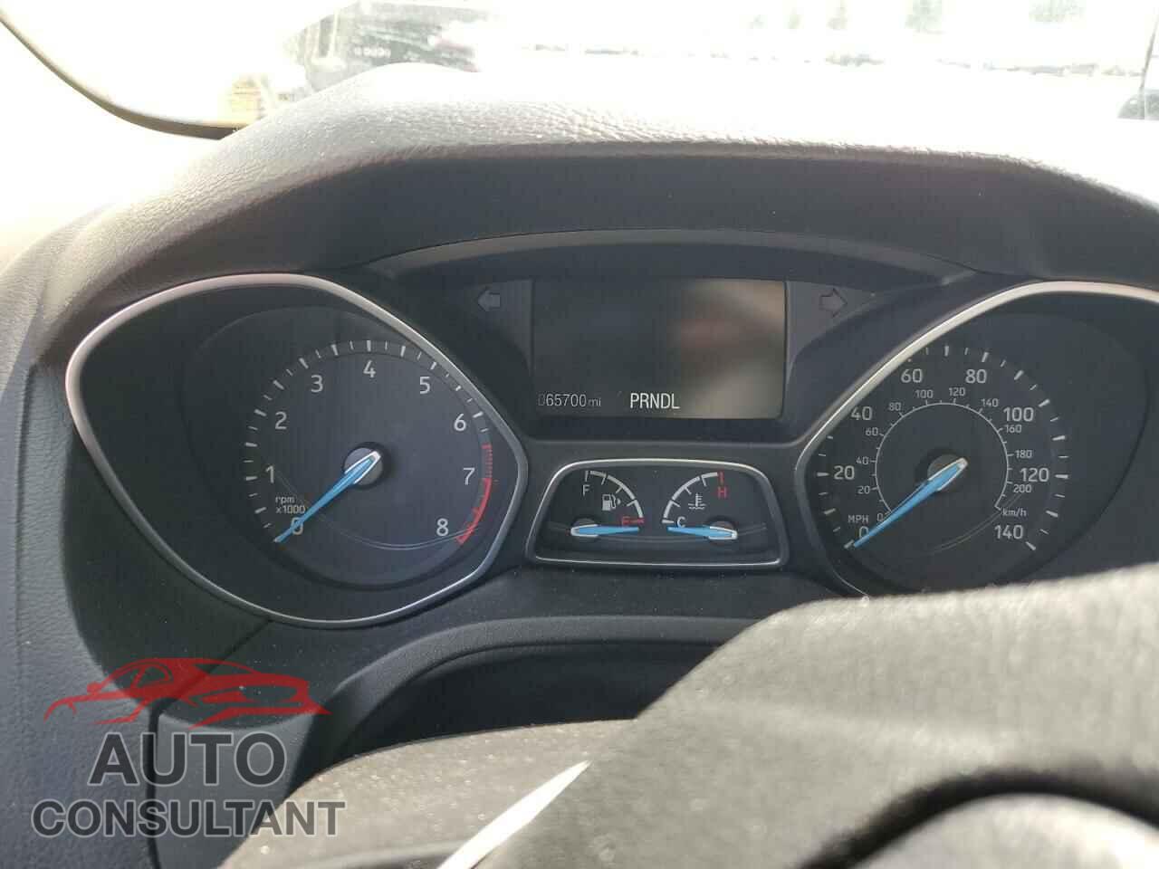 FORD FOCUS 2017 - 1FADP3K26HL223348