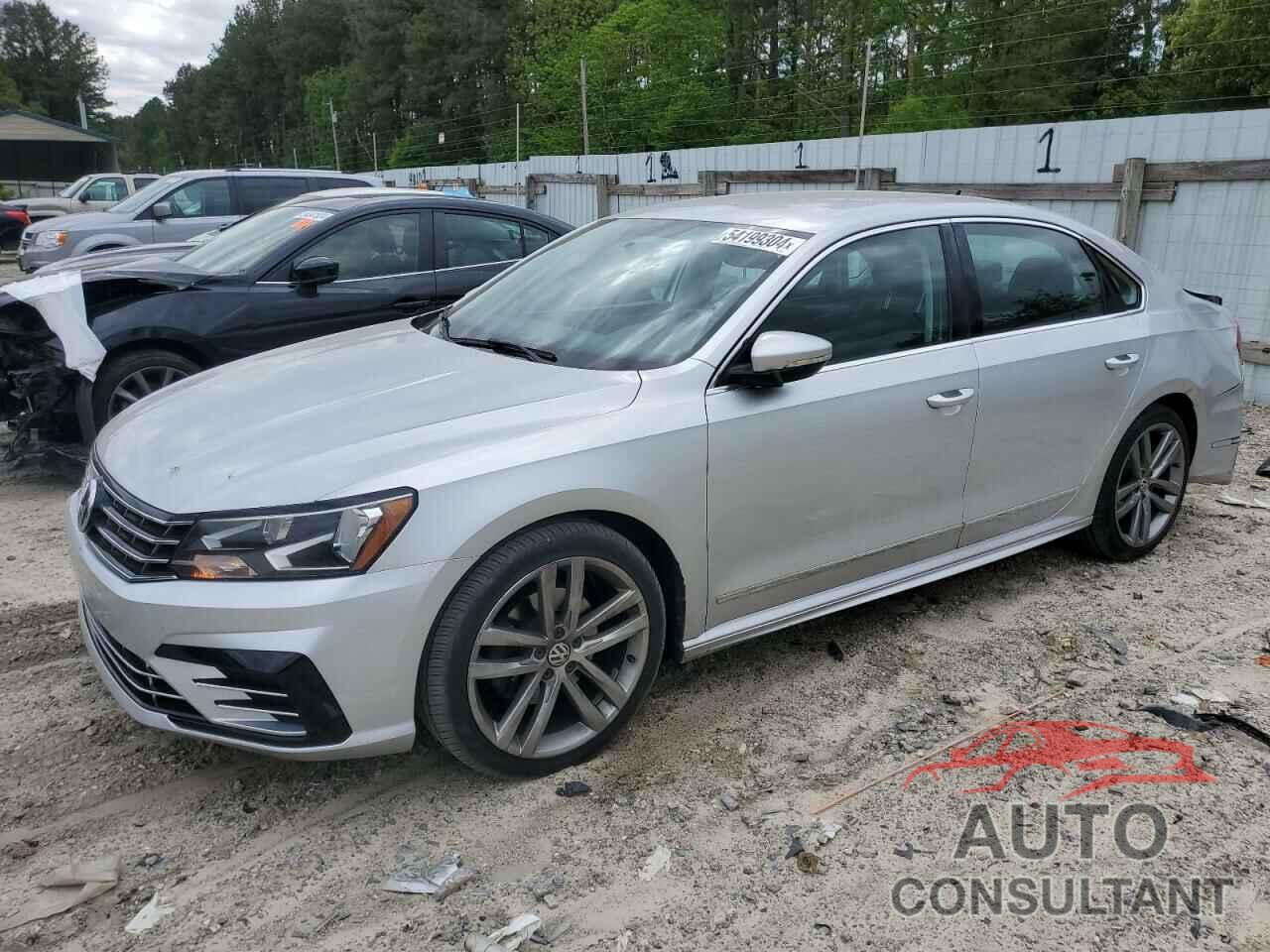 VOLKSWAGEN PASSAT 2016 - 1VWAT7A39GC062256