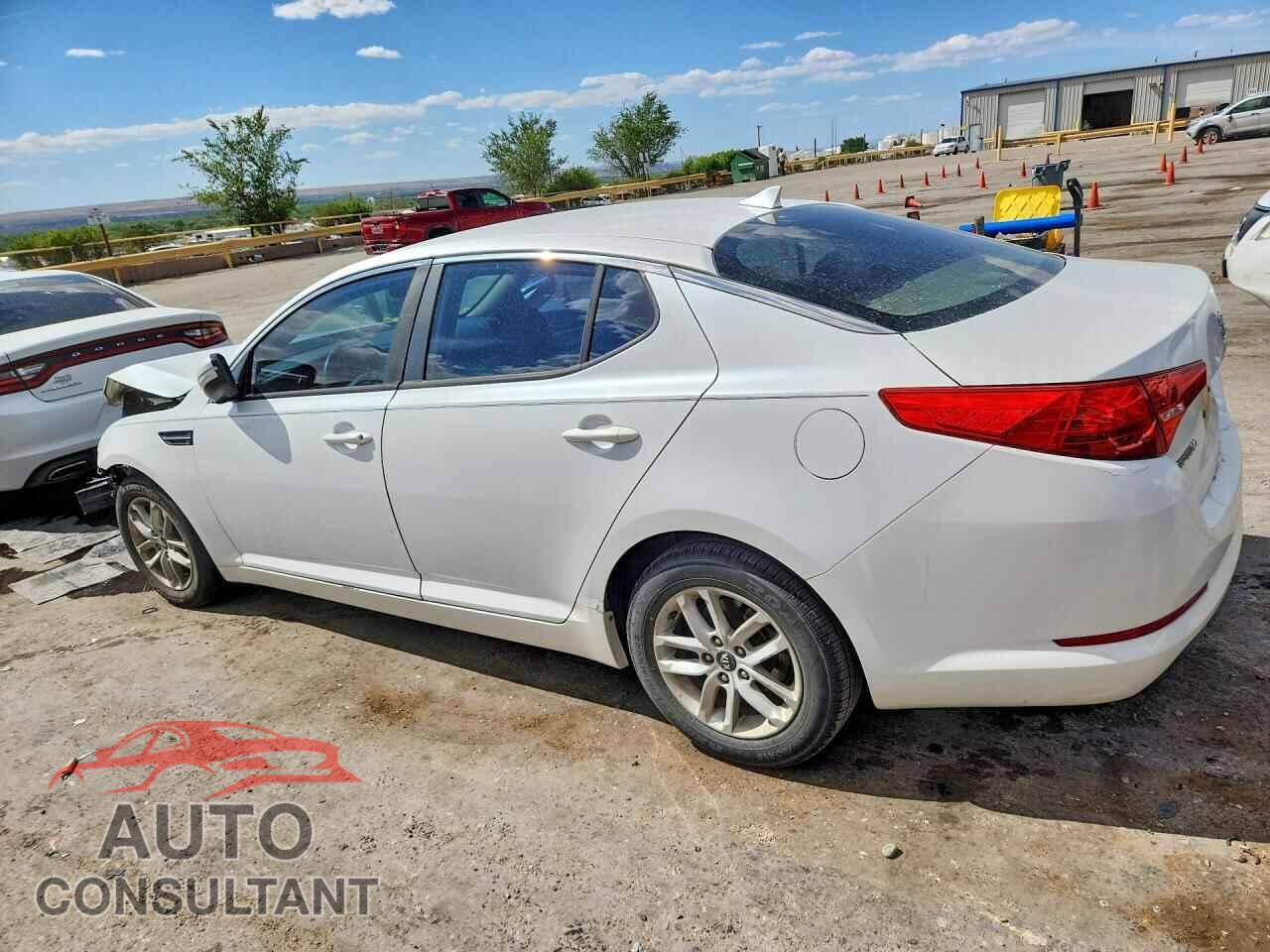 KIA OPTIMA 2011 - KNAGM4A76B5164197