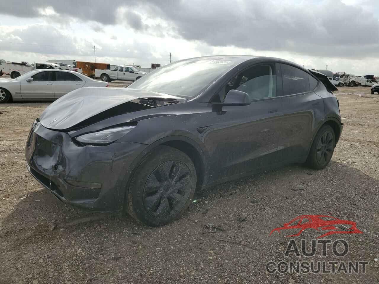 TESLA MODEL Y 2024 - 7SAYGDED4RA329638