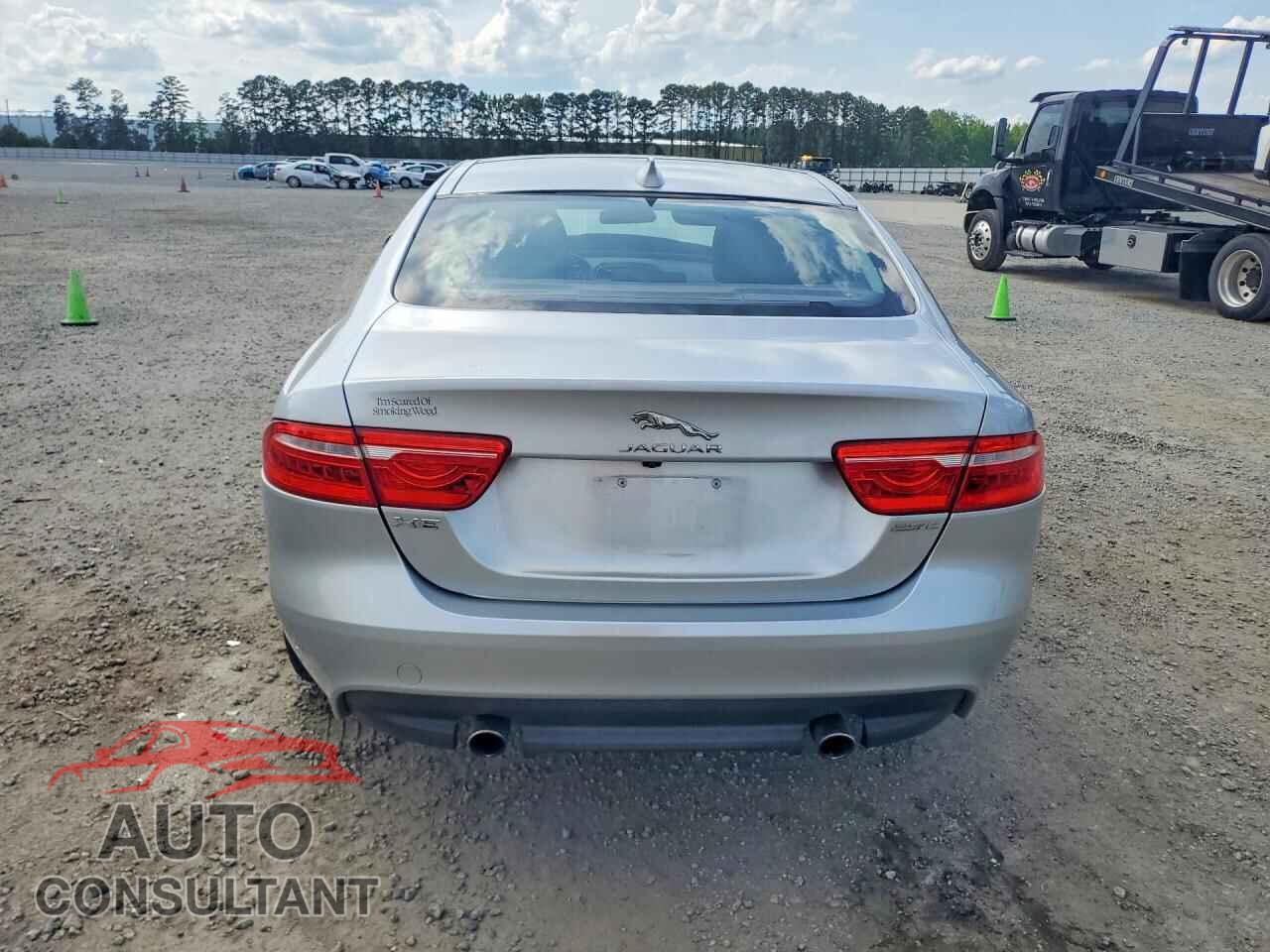 JAGUAR XE 2017 - SAJAR4BG9HA947881