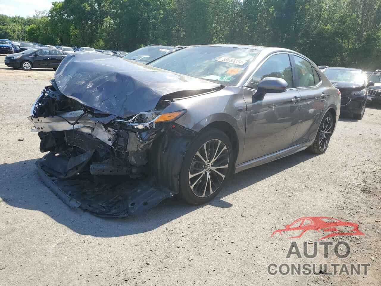 TOYOTA CAMRY 2018 - 4T1B11HK3JU625886