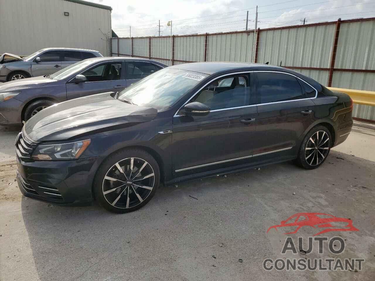 VOLKSWAGEN PASSAT 2017 - 1VWDT7A3XHC036909