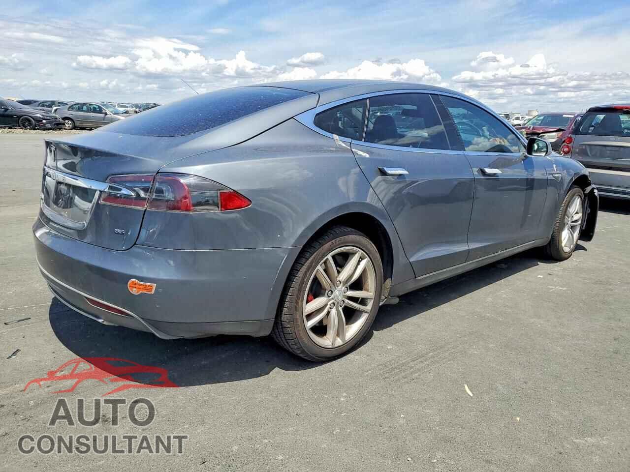 TESLA MODEL S 2013 - 5YJSA1CN5DFP17892