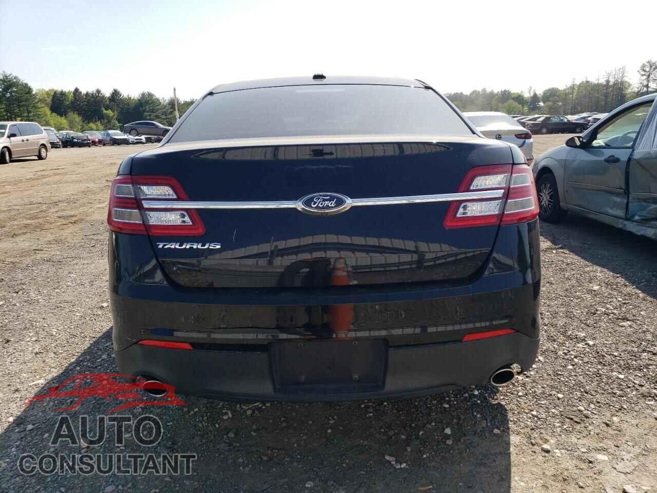 FORD TAURUS 2017 - 1FAHP2D88HG109597