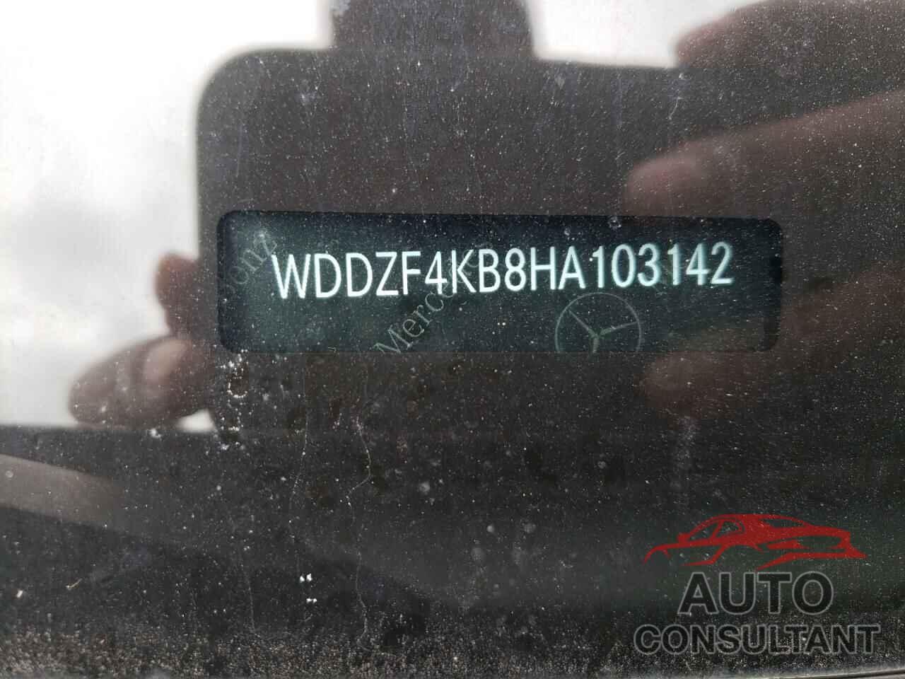 MERCEDES-BENZ E-CLASS 2017 - WDDZF4KB8HA103142