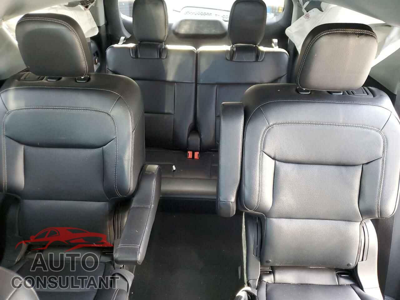 FORD EXPLORER 2023 - 1FMSK7FH6PGB20102