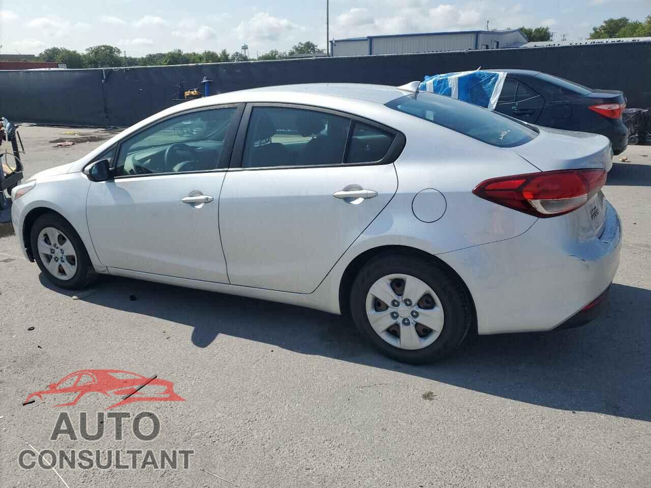 KIA FORTE 2017 - 3KPFL4A79HE066182