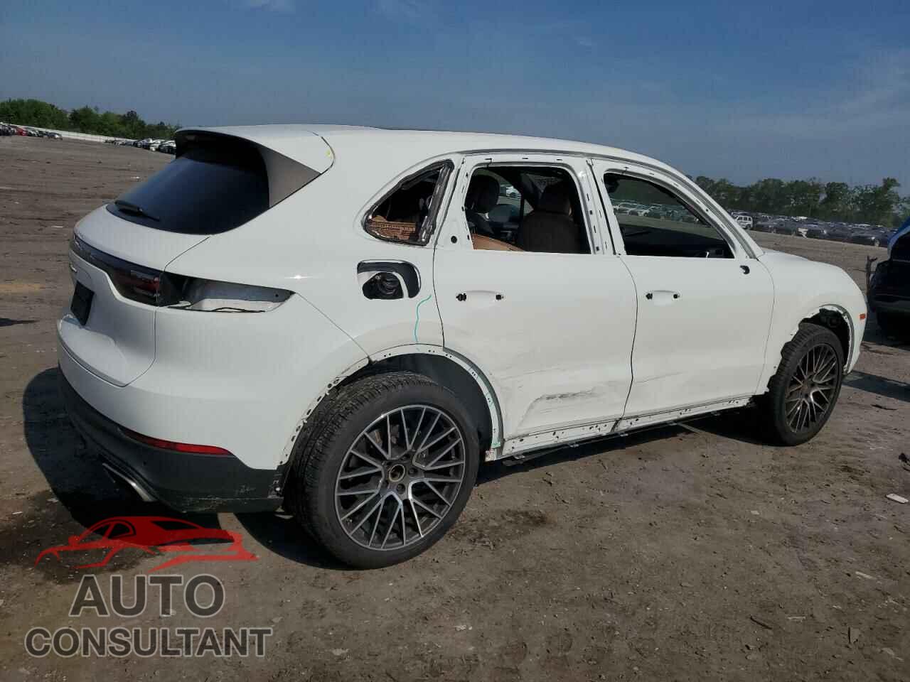 PORSCHE CAYENNE 2021 - WP1AA2AY2MDA04727