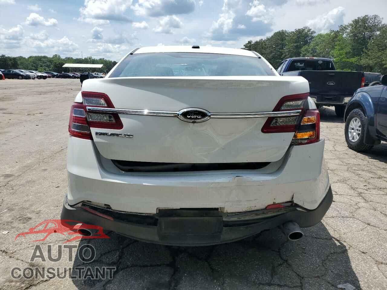 FORD TAURUS 2015 - 1FAHP2D87FG172400