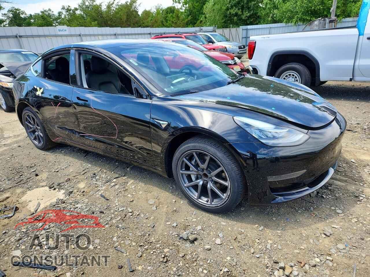 TESLA MODEL 3 2020 - 5YJ3E1EA4LF784744