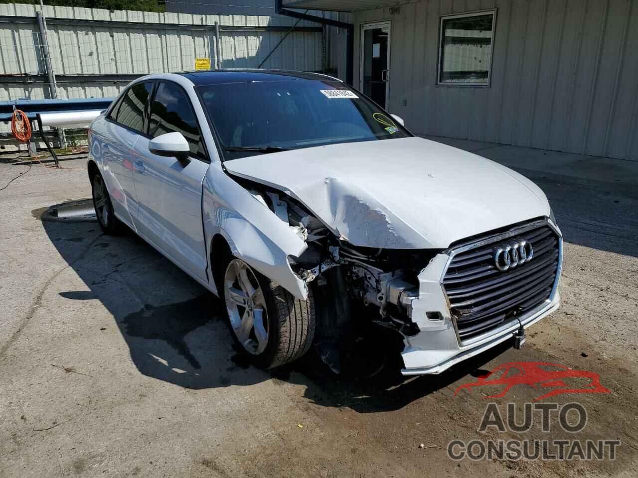 AUDI A3 2017 - WAUAUGFF0H1044256