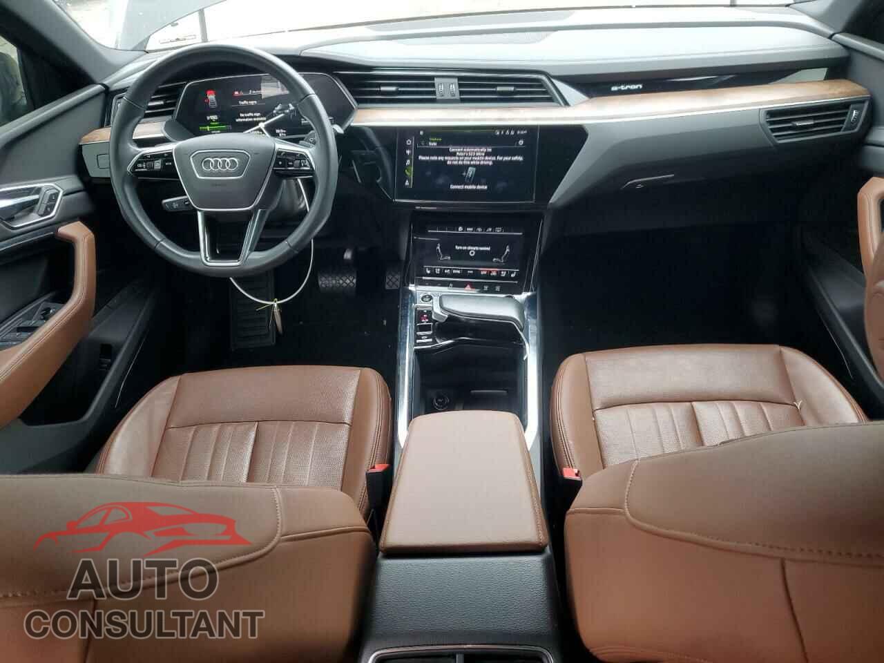 AUDI E-TRON 2022 - WA12AAGE7NB032155