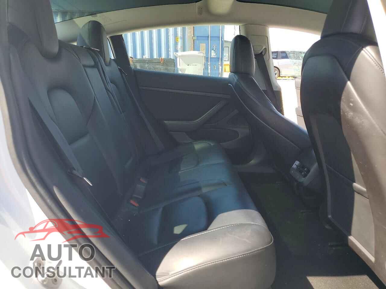TESLA MODEL 3 2020 - 5YJ3E1EA8LF504775