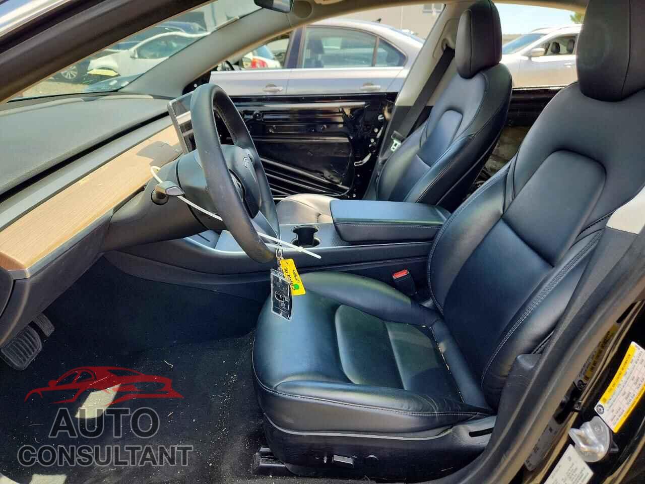 TESLA MODEL 3 2020 - 5YJ3E1EA4LF784744