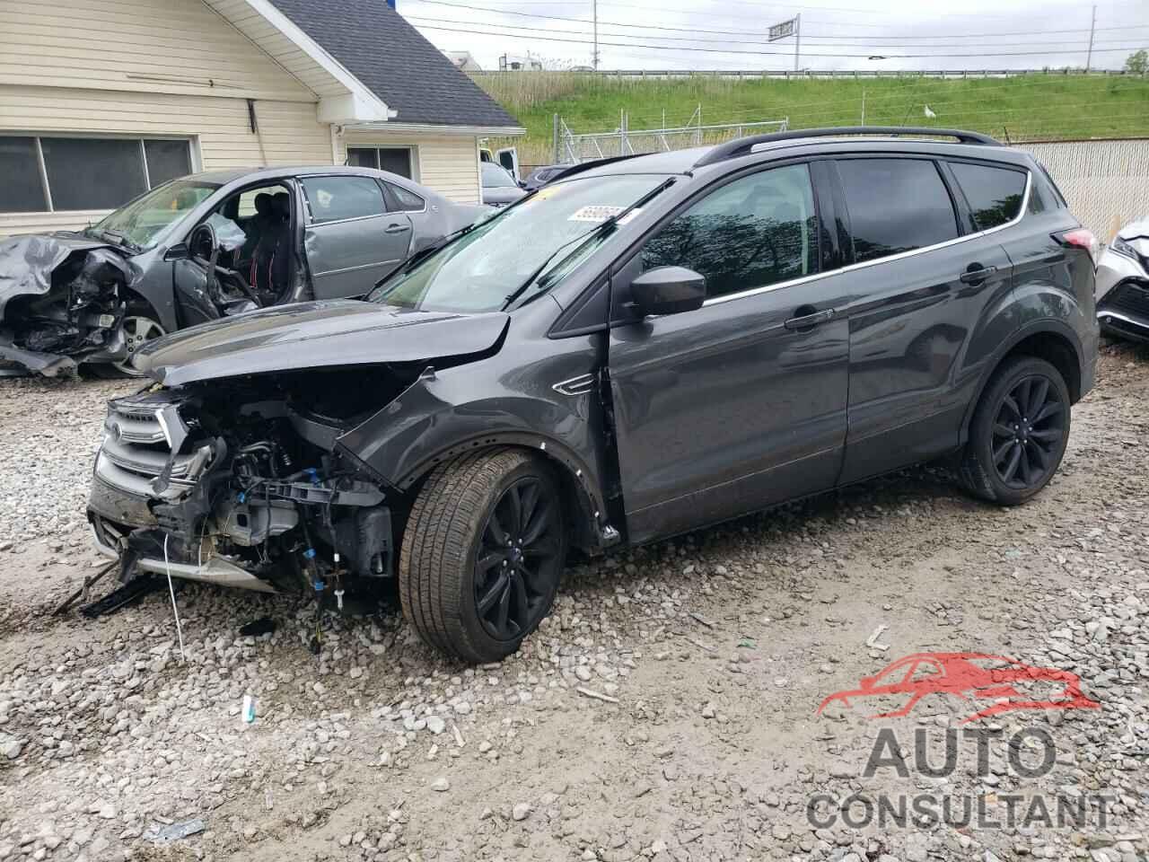 FORD ESCAPE 2018 - 1FMCU0HD7JUC29886