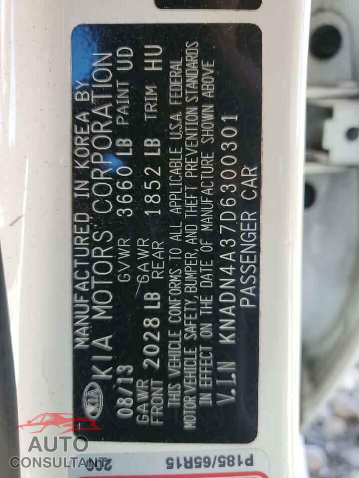 KIA RIO 2013 - KNADN4A37D6300301