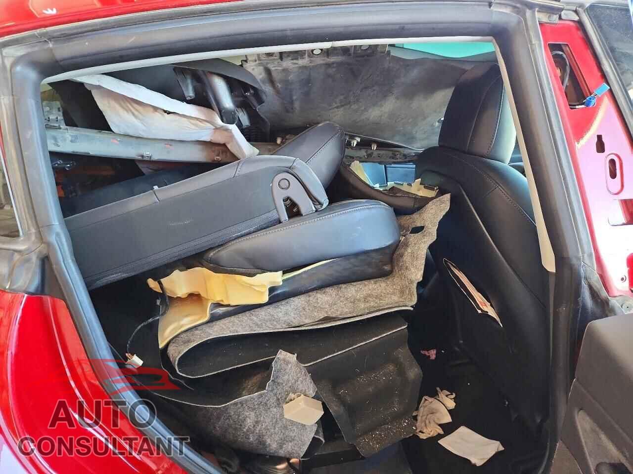 TESLA MODEL 3 2018 - 5YJ3E1EA4JF007994