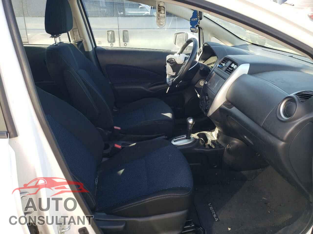 NISSAN VERSA 2019 - 3N1CE2CP3KL364733