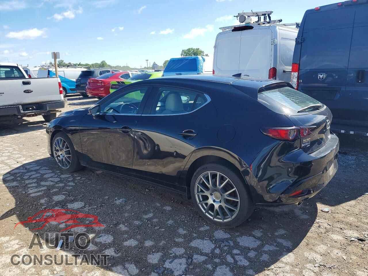 MAZDA 3 2019 - JM1BPBMM3K1140375