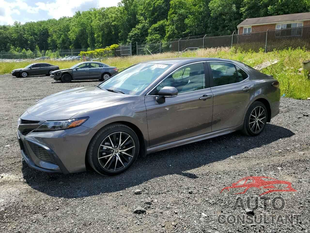 TOYOTA CAMRY 2024 - 4T1G11AK1RU214417