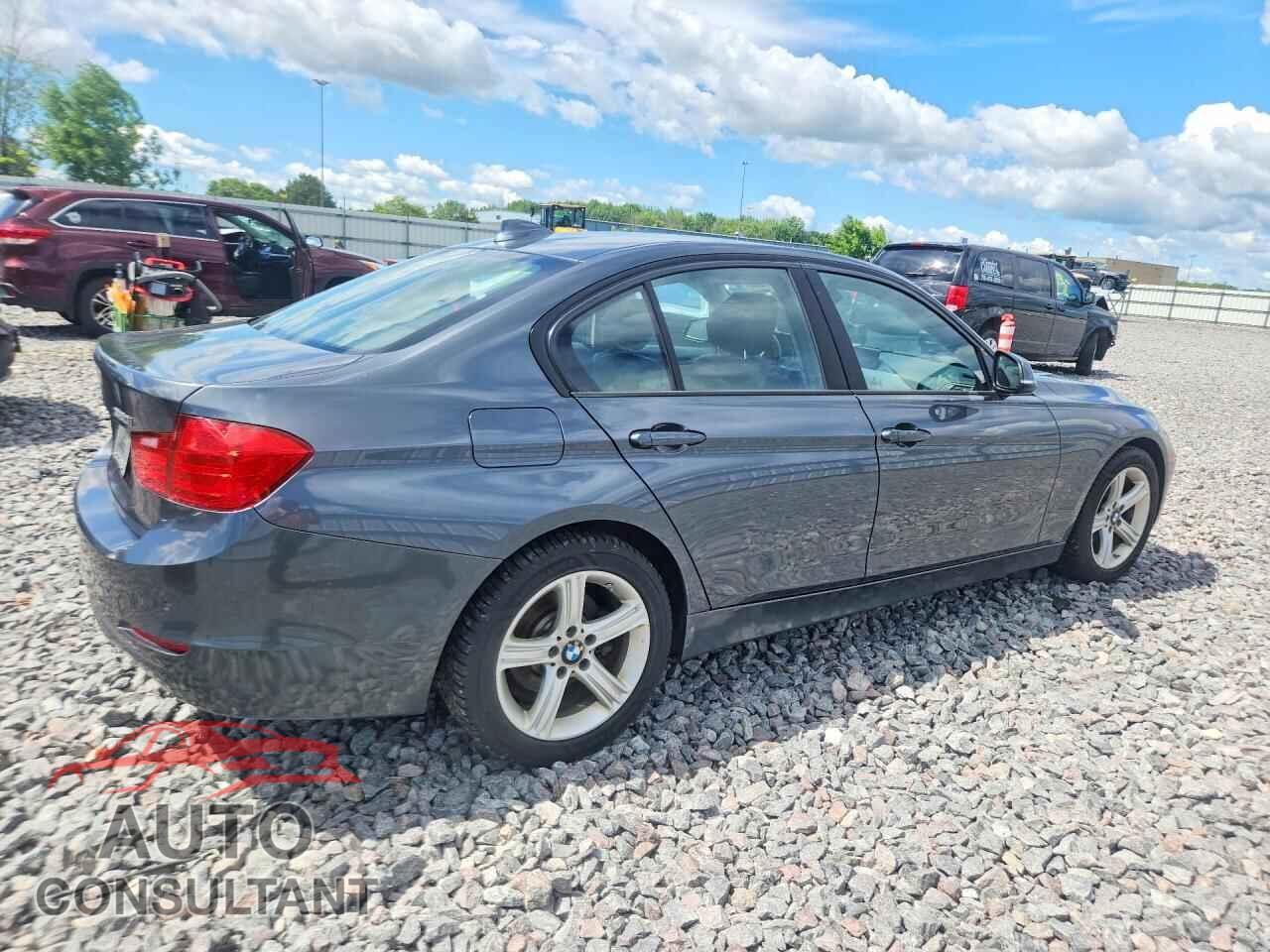 BMW 3 SERIES 2015 - WBA3C3G55FNT51132