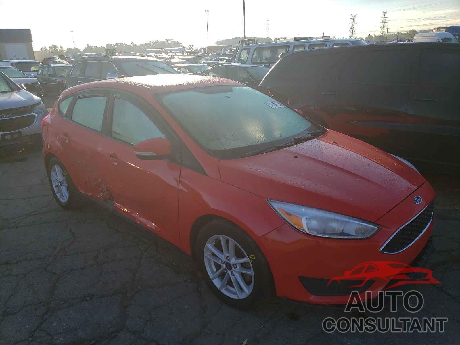 FORD FOCUS 2017 - 1FADP3K29HL318373