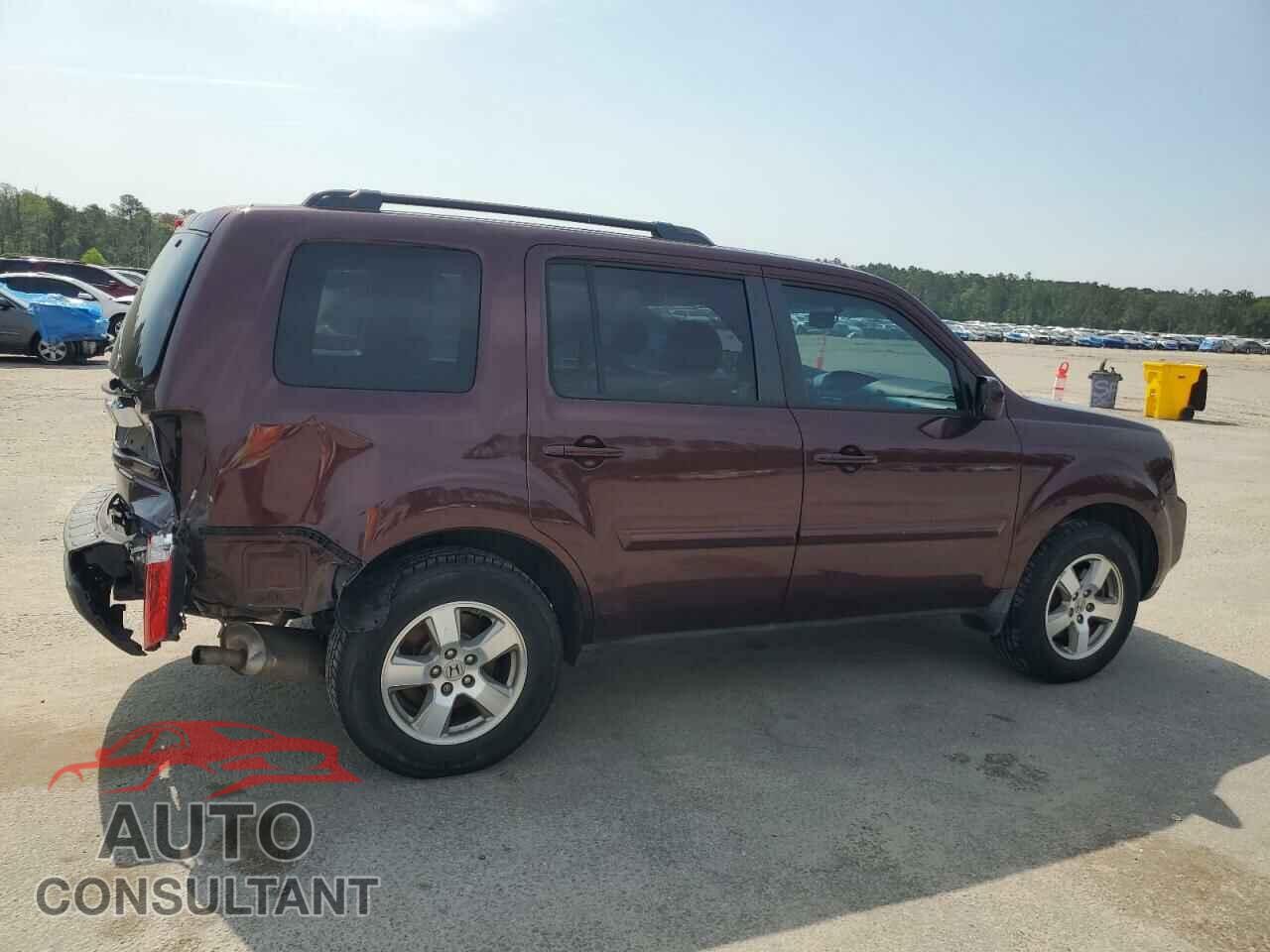 HONDA PILOT 2011 - 5FNYF4H63BB098043