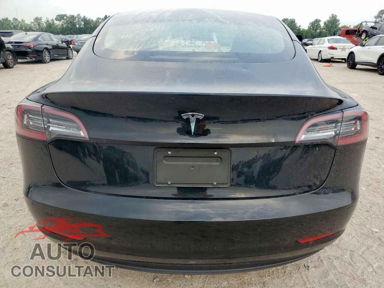 TESLA MODEL 3 2022 - 5YJ3E1EA9NF201815