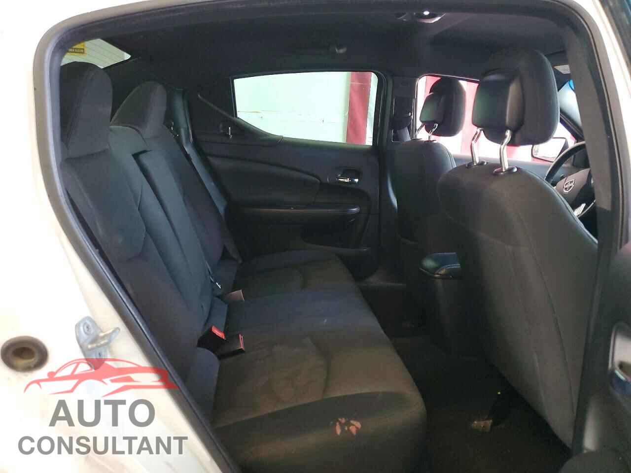 DODGE AVENGER 2011 - 1B3BD1FB3BN557326