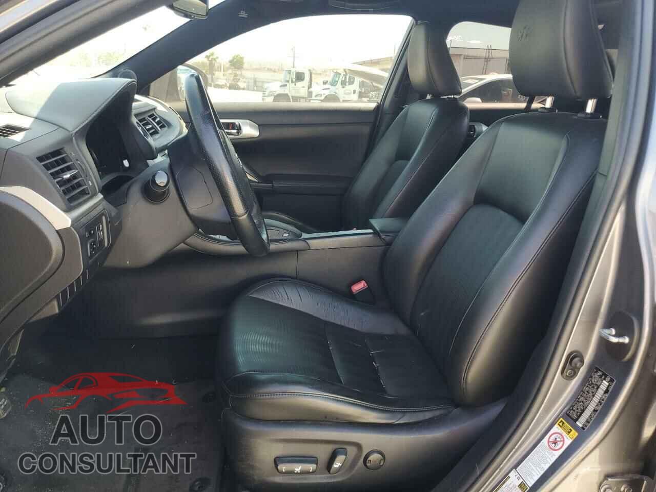 LEXUS CT 200 2012 - JTHKD5BH8C2116437