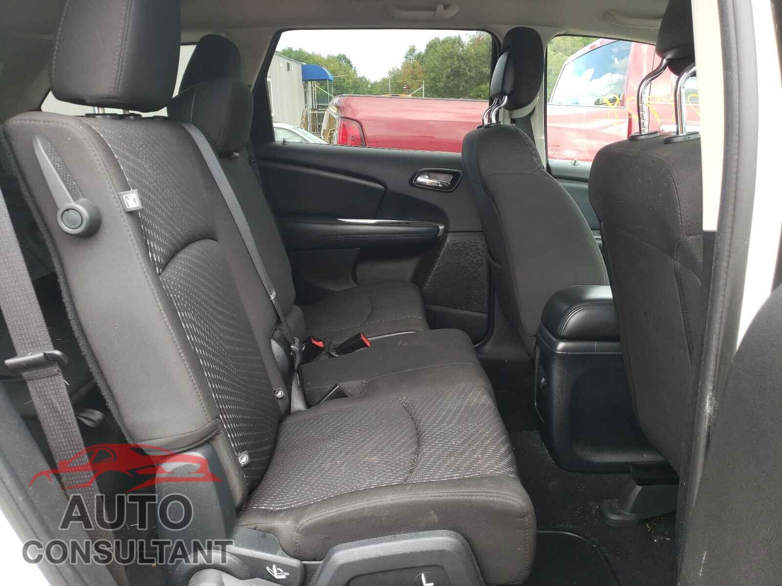 DODGE JOURNEY 2017 - 3C4PDDGG7HT541025
