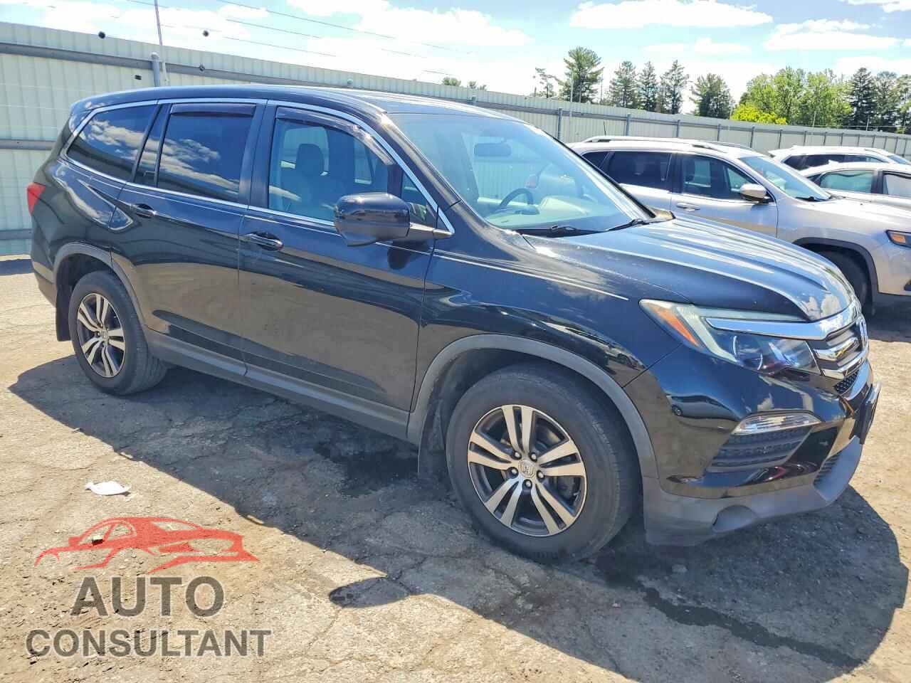 HONDA PILOT 2017 - 5FNYF6H33HB084072