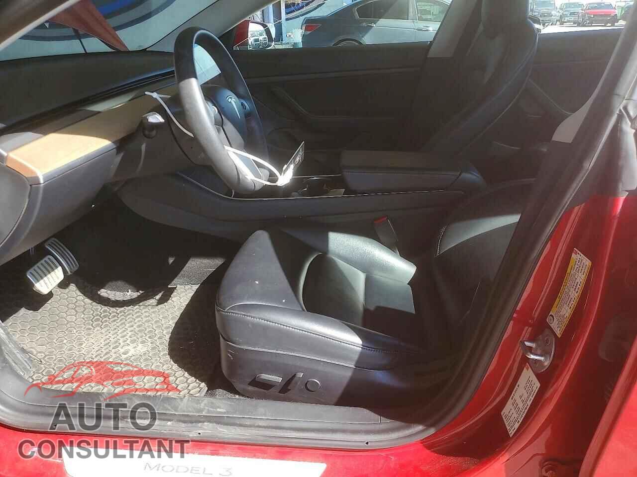 TESLA MODEL 3 2018 - 5YJ3E1EB4JF083742