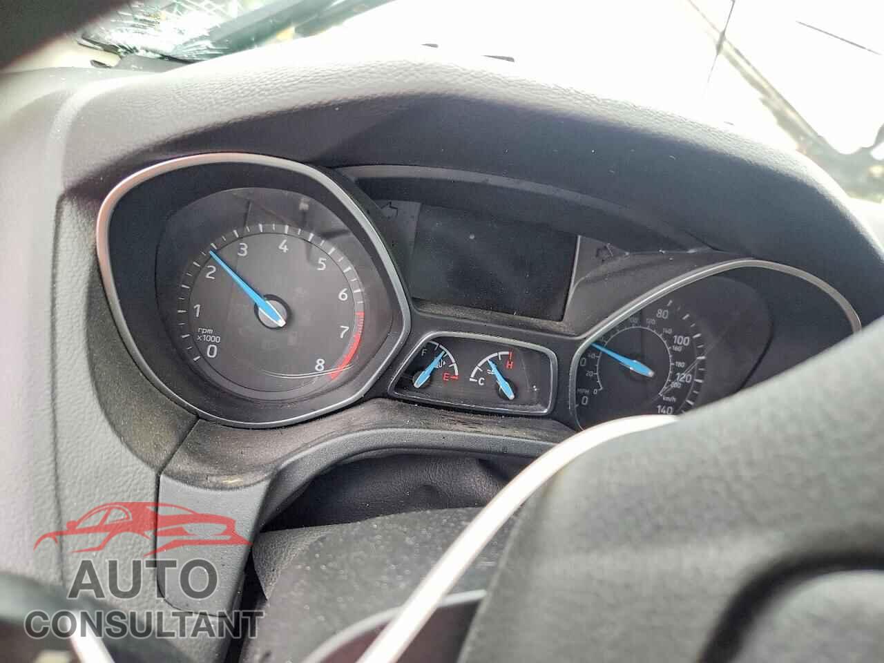 FORD FOCUS 2017 - 1FADP3M27HL305988