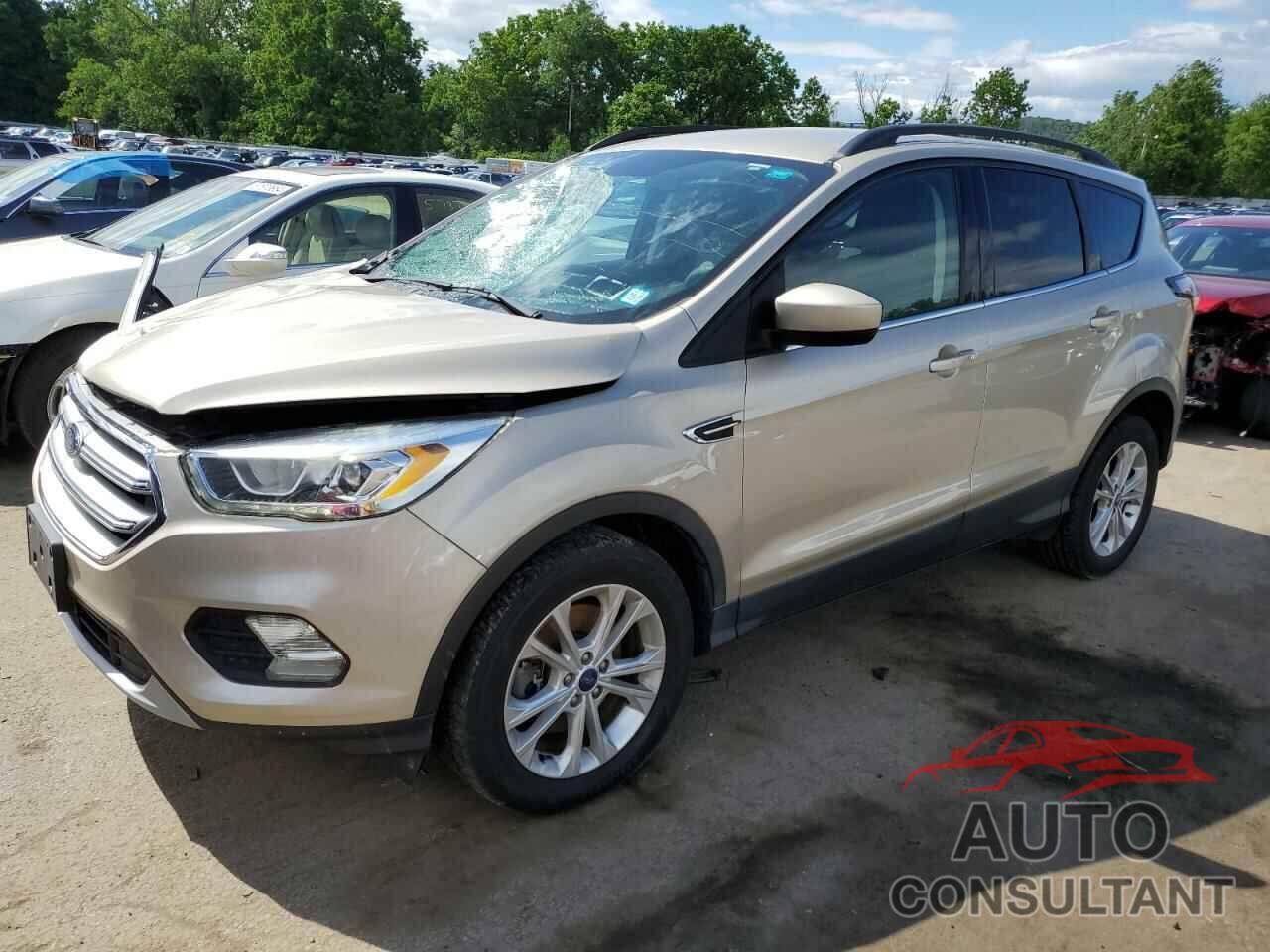 FORD ESCAPE 2017 - 1FMCU9GD0HUC31835