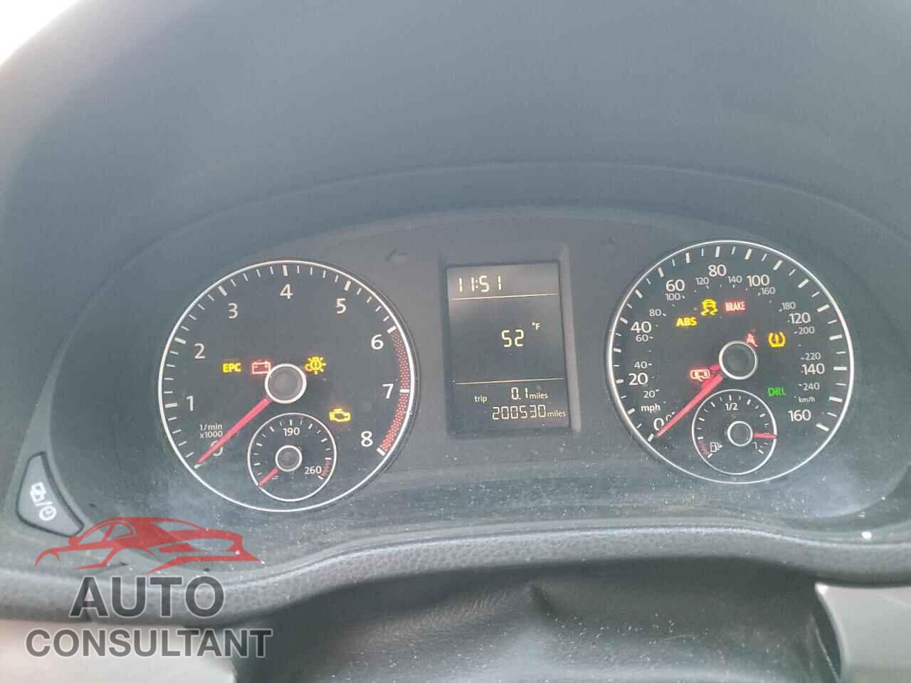 VOLKSWAGEN PASSAT 2014 - 1VWAP7A36EC008897