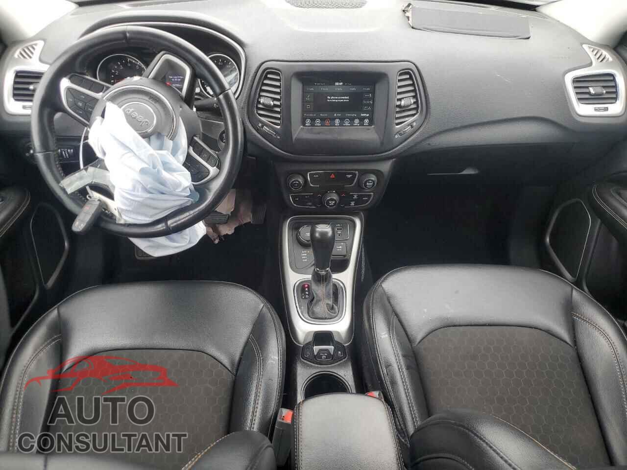 JEEP COMPASS 2020 - 3C4NJDBB6LT101494