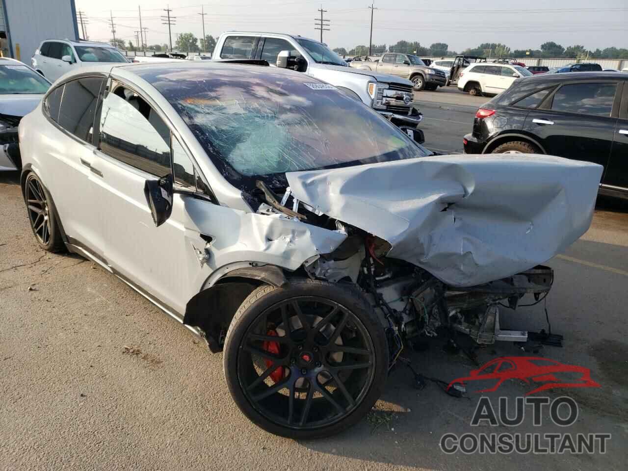 TESLA MODEL X 2016 - 5YJXCBE42GF020503