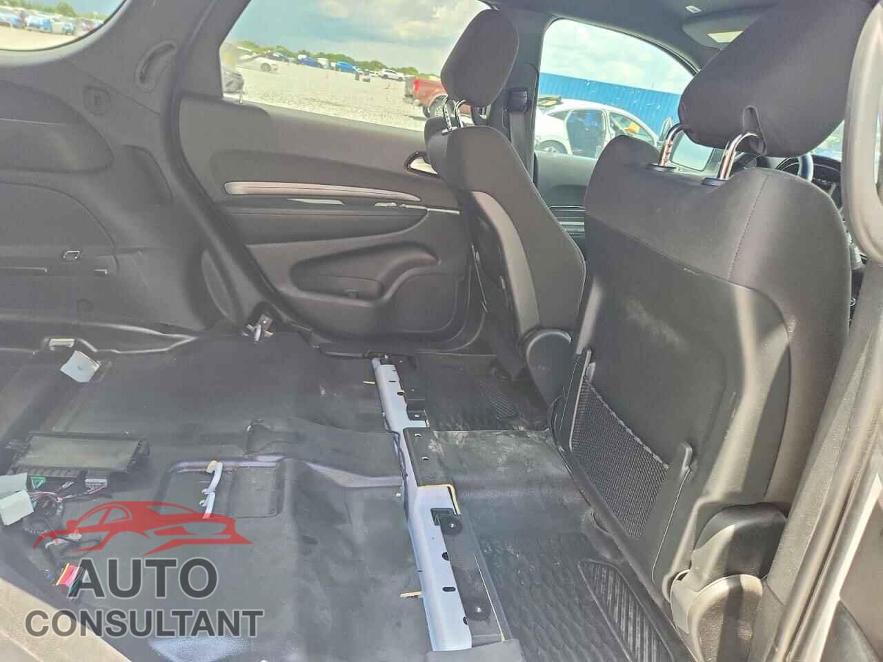 DODGE DURANGO 2023 - 1C4SDJFT2PC675894